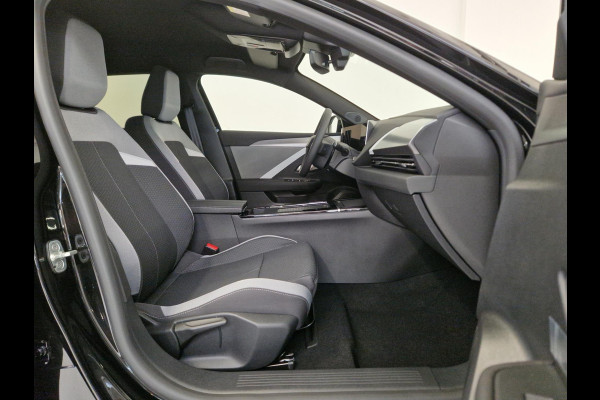Opel Astra Electric 54 kWh Business Edition tot 8 jaar garantie | 4,9% rente Opel Astra Electric 54 kWh Business Edition tot 8 jaar garantie | 4,9% rente