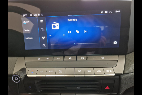 Opel Astra Electric 54 kWh Business Edition tot 8 jaar garantie | 4,9% rente Opel Astra Electric 54 kWh Business Edition tot 8 jaar garantie | 4,9% rente