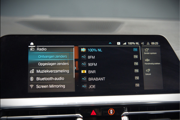 BMW 3-serie 330e eDrive Edition Sportline | Stoelverwarming | Cruise Control | Leer | Camera | Keyless | Apple Carplay | Ambiance Verlichting | HIFI | Parkeersensoren | Navigatie | NAP | Sport