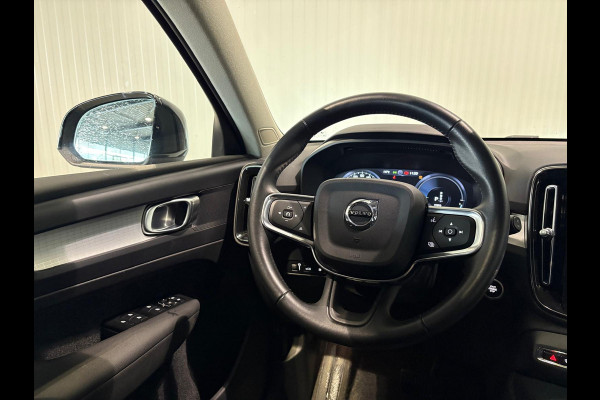 Volvo XC40 T5 Aut. Plug-in Hybrid Inscription CruiseControl Panoramadak 262pk Volvo XC40 T5 Aut. Plug-in Hybrid Inscription CruiseControl Panoramadak 262pk
