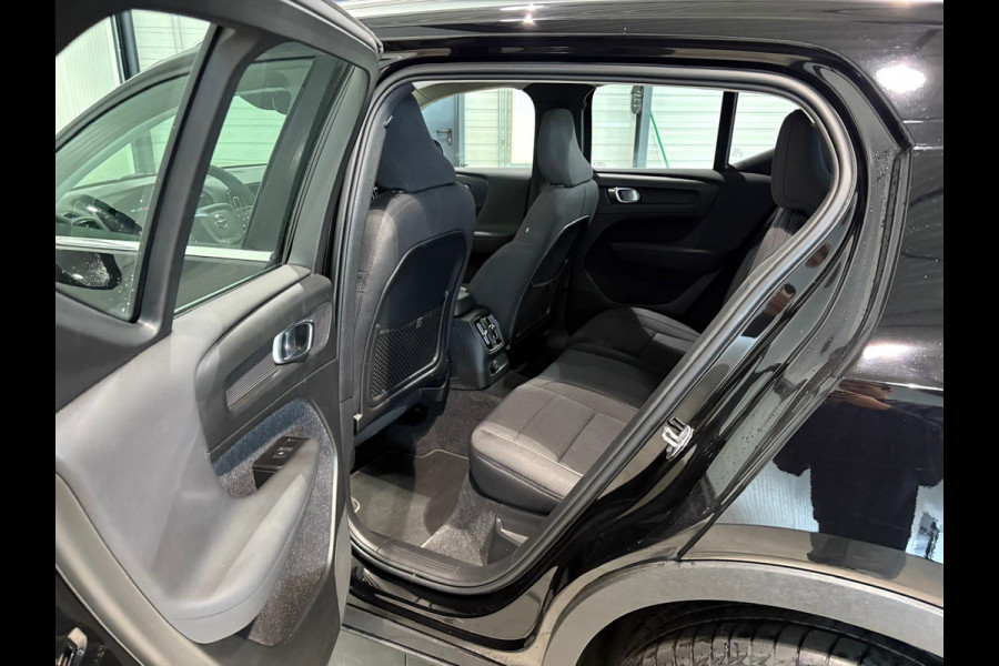 Volvo XC40 T5 Aut. Plug-in Hybrid Inscription CruiseControl Panoramadak 262pk Volvo XC40 T5 Aut. Plug-in Hybrid Inscription CruiseControl Panoramadak 262pk
