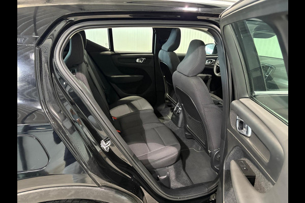 Volvo XC40 T5 Aut. Plug-in Hybrid Inscription CruiseControl Panoramadak 262pk Volvo XC40 T5 Aut. Plug-in Hybrid Inscription CruiseControl Panoramadak 262pk