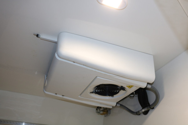 Mercedes-Benz Sprinter 317 CDI L1 H1 Multitemp Koelwagen Vrieswagen -20 Graden Dag en Nacht (Wordt verwacht) Mercedes-Benz Sprinter 317 CDI L1 H1 Multitemp Koelwagen Vrieswagen -20 Graden Dag en Nacht (Wordt verwacht)