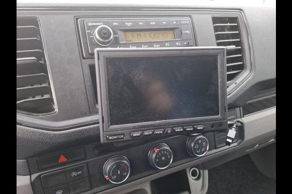 Volkswagen Crafter 35 2.0 TDI L4H3 BAKWAGEN MET DEUREN / EURO 6 / N.A.P / DEALER ONDERHOUDEN Volkswagen Crafter 35 2.0 TDI L4H3 BAKWAGEN MET DEUREN / EURO 6 / N.A.P / DEALER ONDERHOUDEN