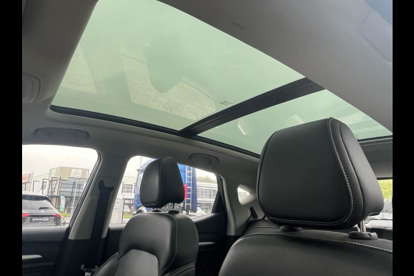MG Mg Zs EV Luxury 45 kWh / Panoramadak / Camera / Leder / 17'' / Keyless / Navigatie / ACC / Dodehoek / DAB / Stoelverwarming MG Mg Zs EV Luxury 45 kWh / Panoramadak / Camera / Leder / 17'' / Keyless / Navigatie / ACC / Dodehoek / DAB / Stoelverwarming
