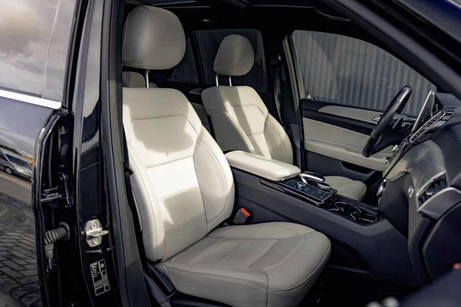 Mercedes-Benz GLE 400 4MATIC AMG Sport Edition | Automaat | ILS | Camera | Navi | Panorama-dak | Climate | Cruise | PDC | Euro 6 Mercedes-Benz GLE 400 4MATIC AMG Sport Edition | Automaat | ILS | Camera | Navi | Panorama-dak | Climate | Cruise | PDC | Euro 6