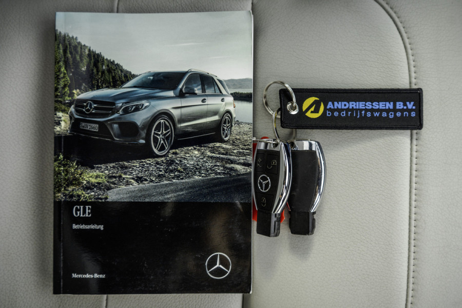 Mercedes-Benz GLE 400 4MATIC AMG Sport Edition | Automaat | ILS | Camera | Navi | Panorama-dak | Climate | Cruise | PDC | Euro 6 Mercedes-Benz GLE 400 4MATIC AMG Sport Edition | Automaat | ILS | Camera | Navi | Panorama-dak | Climate | Cruise | PDC | Euro 6