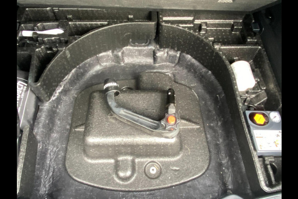 Ford Kuga 2.5 20V Titanium Plug in Hybride| Trekhaak| ACC | Carplay|Stoelverw 4X |Dealer onderh | Ford Kuga 2.5 20V Titanium Plug in Hybride| Trekhaak| ACC | Carplay|Stoelverw 4X |Dealer onderh |