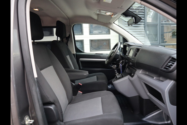 Peugeot Expert 2.0 BlueHDI 150pk Euro 6 DC 5 Pers. - L3 - Cruise - Camera Peugeot Expert 2.0 BlueHDI 150pk Euro 6 DC 5 Pers. - L3 - Cruise - Camera