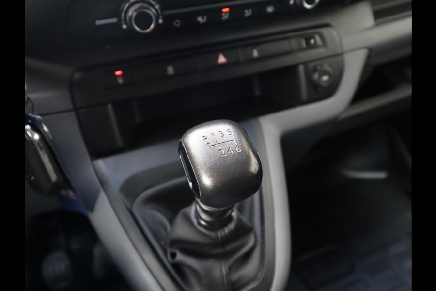Peugeot Expert 2.0 BlueHDI 150pk Euro 6 DC 5 Pers. - L3 - Cruise - Camera Peugeot Expert 2.0 BlueHDI 150pk Euro 6 DC 5 Pers. - L3 - Cruise - Camera