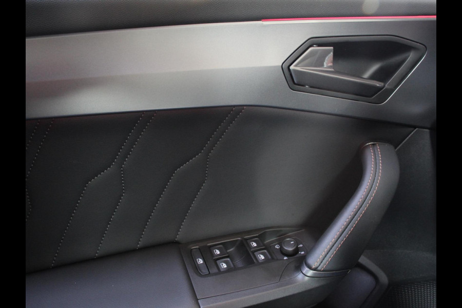 CUPRA Formentor 1.5 TSI 150pk High Automaat | Apple carplay / Android Auto | Keyless Entry / Start | Adaptive Cruise Control | Stoelverwarming | Stuurverwarming | Half Leder