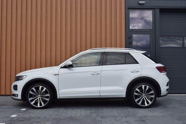 Volkswagen T-Roc 1.5 TSI 150pk DSG R-line Pano | Trekhaak | Beats | 19"