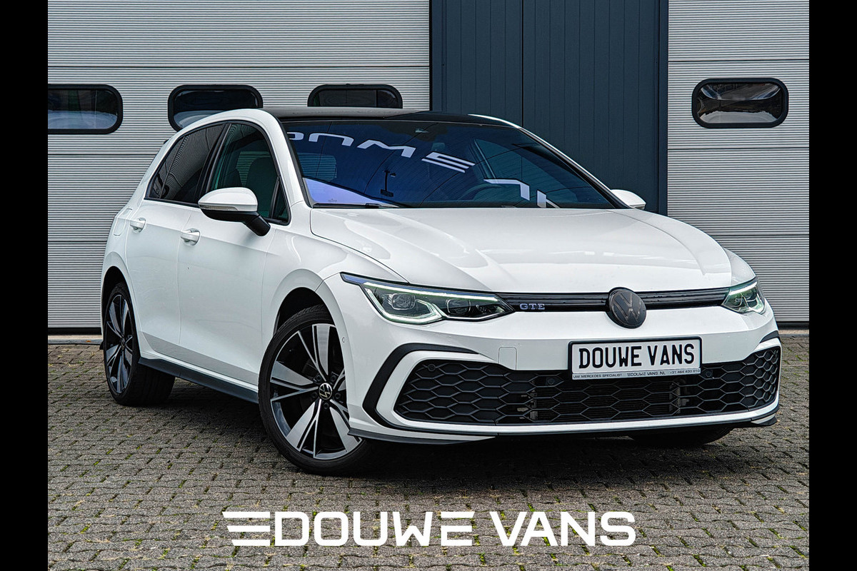 Volkswagen Golf GTE Leer Matrix-LED Q.Light Panorama Stoelverw. Carplay Navi Leder Stoelverwarming