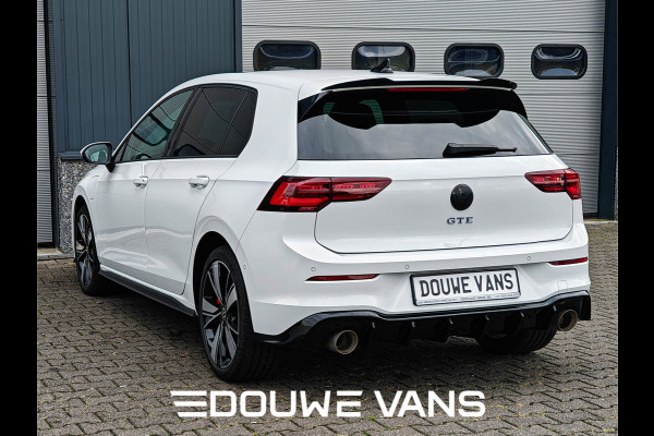 Volkswagen Golf GTE Leer Matrix-LED Q.Light Panorama Stoelverw. Carplay Navi Leder Stoelverwarming