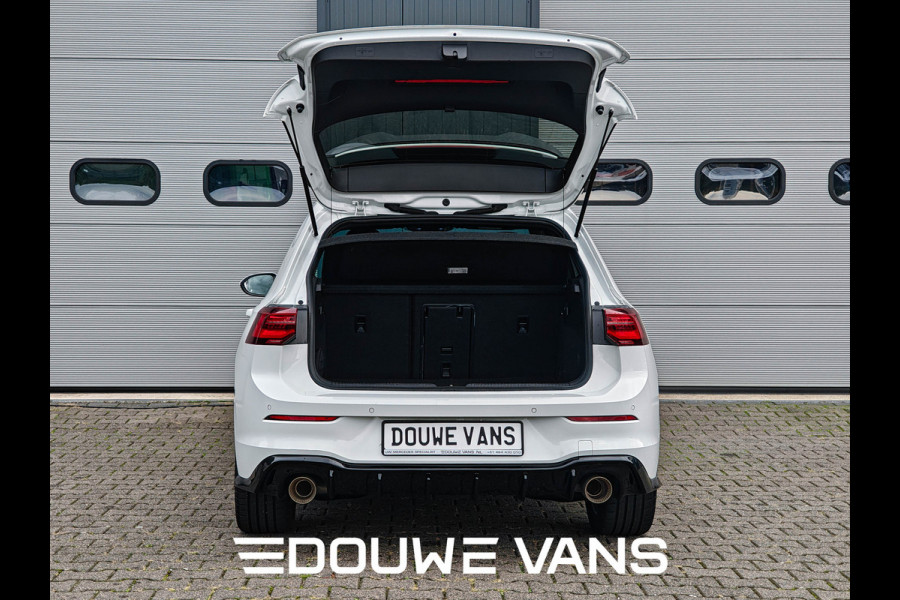 Volkswagen Golf GTE Leer Matrix-LED Q.Light Panorama Stoelverw. Carplay Navi Leder Stoelverwarming