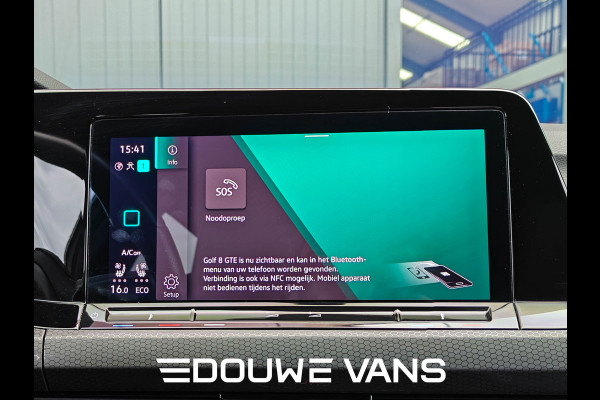 Volkswagen Golf GTE Leer Matrix-LED Q.Light Panorama Stoelverw. Carplay Navi Leder Stoelverwarming