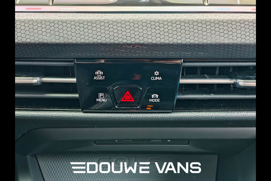 Volkswagen Golf GTE Leer Matrix-LED Q.Light Panorama Stoelverw. Carplay Navi Leder Stoelverwarming