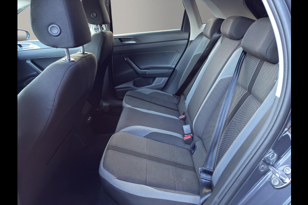 Volkswagen Polo 1.0 TSI Style | Camera | Parkeersensors | Airco (automatisch) | Digital Cockpit | Navigatie | IQ Light |
