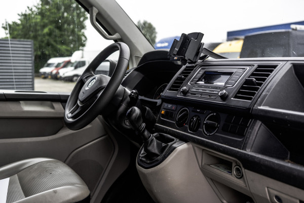 Volkswagen Transporter 2.0 TDI L1H2 | MOTOR DEFECT | PDC | Inrichting | Euro 6