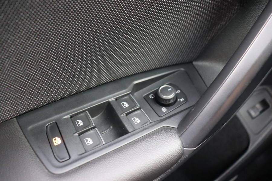 Seat Tarraco 1.5 TSI FR Business Intense 7persoons org.NL schuifdak Beats camera's Seat Tarraco 1.5 TSI FR Business Intense 7persoons org.NL schuifdak Beats camera's