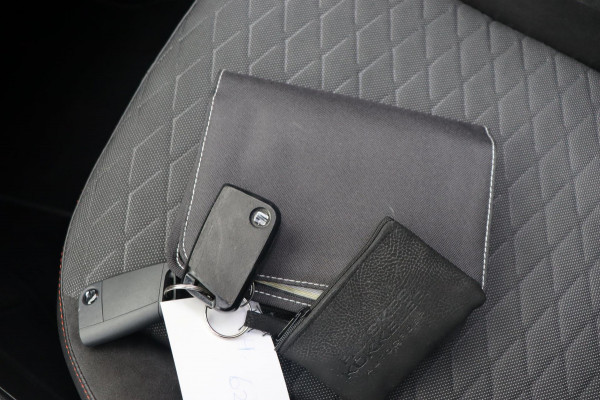 Seat Tarraco 1.5 TSI FR Business Intense 7persoons org.NL schuifdak Beats camera's Seat Tarraco 1.5 TSI FR Business Intense 7persoons org.NL schuifdak Beats camera's