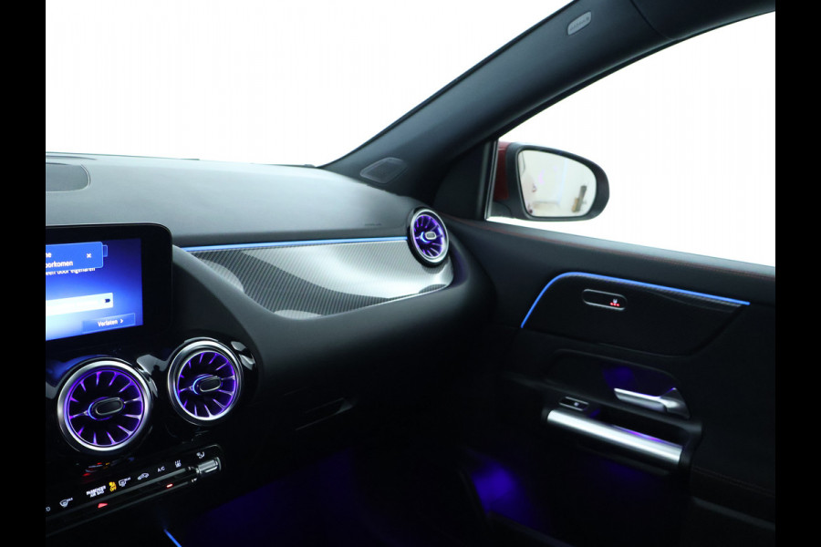 Mercedes-Benz GLA 250 e Business Solution AMG AMG Line Advanced Plus | Trekhaak | Dodehoek Assist | 11 kW Laden | Stoel en Stuurverwarming. Inclusief 24 maanden MB Certified garantie voor Europa.