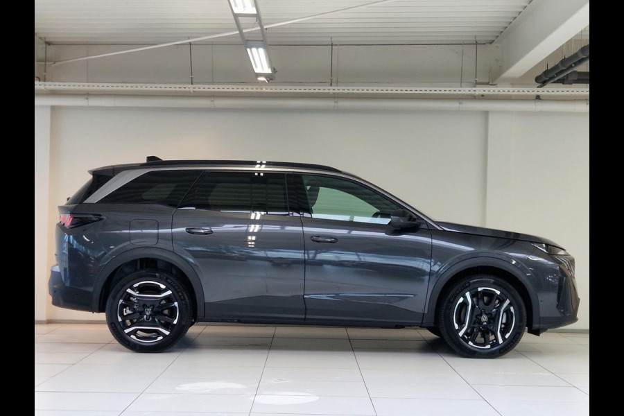 Peugeot 5008 1.6 Plug-in Hybrid 195 Allure 7,4 kW | Seat Pack | Panoramic Navigation Pack | 360 Vision & Drive Assist Pack Peugeot 5008 1.6 Plug-in Hybrid 195 Allure 7,4 kW | Seat Pack | Panoramic Navigation Pack | 360 Vision & Drive Assist Pack