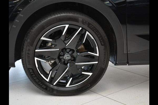 Peugeot 5008 1.2 Hybrid 145 Allure