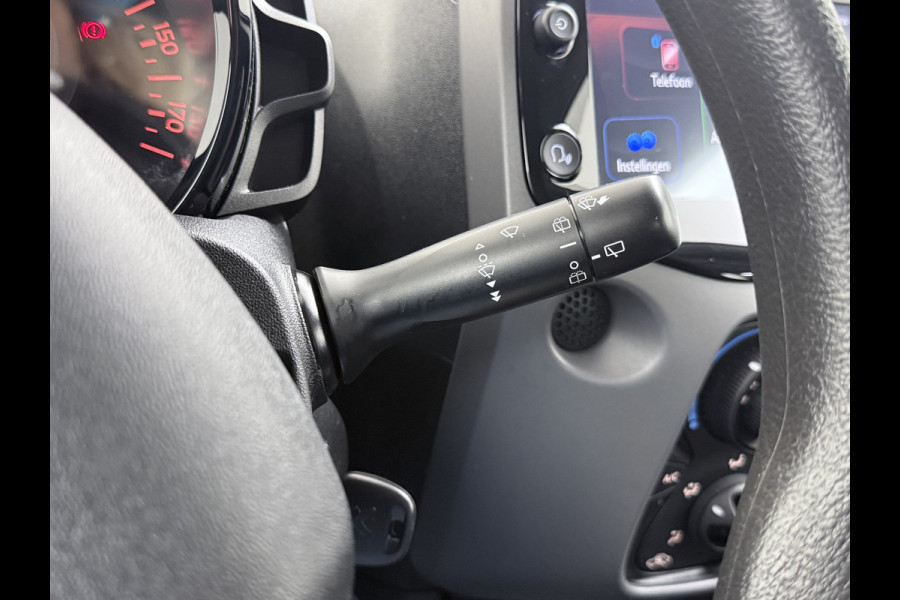 Peugeot 108 1.0 e-VTi 5Drs Airco Camera Navi* Apple Carplay Android Auto DAB Active Bluetooth Isofix Led Pack Techno 1e Eigenaar Origineel Nederlandse Auto Peugeot 108 1.0 e-VTi 5Drs Airco Camera Navi* Apple Carplay Android Auto DAB Active Bluetooth Isofix Led Pack Techno 1e Eigenaar Origineel Nederlandse Auto