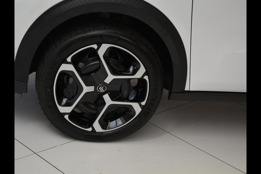 Citroën C3 1.2 Hybrid 110pk Plus Citroën C3 1.2 Hybrid 110pk Plus