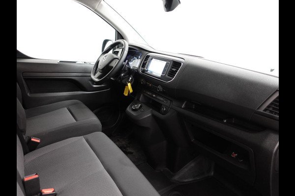 Opel Vivaro 2.0 BlueHDi 145PK L2 Automaat | Navigatie | Airco | Trekhaak | Side Bars | Betimmering | Laadruimte betimmering