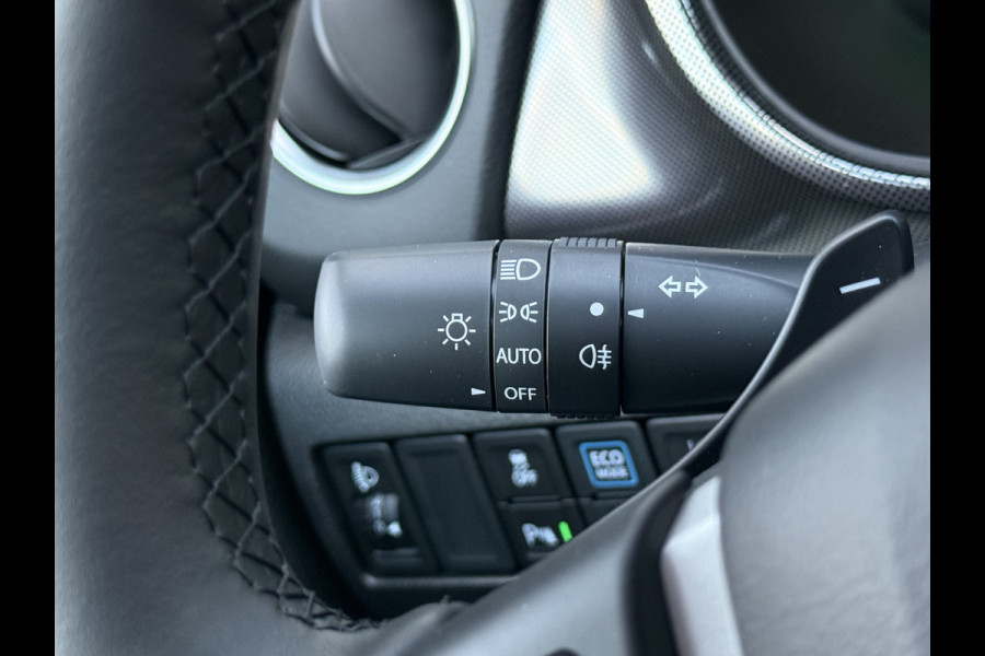 Suzuki Vitara 1.5 Hybrid Style AllGrip | Pano | ACC | Camera | LED | Parelmoer Suzuki Vitara 1.5 Hybrid Style AllGrip | Pano | ACC | Camera | LED | Parelmoer