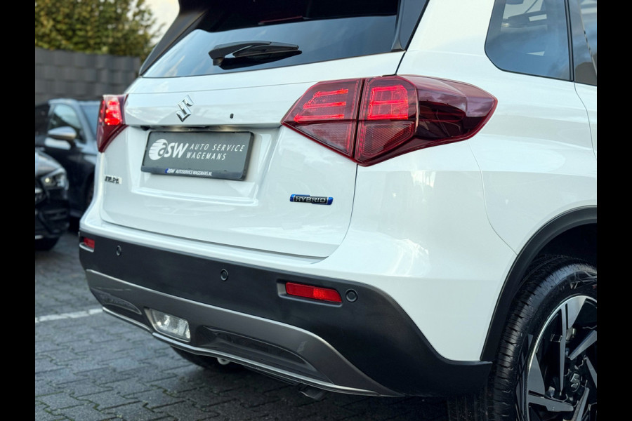 Suzuki Vitara 1.5 Hybrid Style AllGrip | Pano | ACC | Camera | LED | Parelmoer Suzuki Vitara 1.5 Hybrid Style AllGrip | Pano | ACC | Camera | LED | Parelmoer