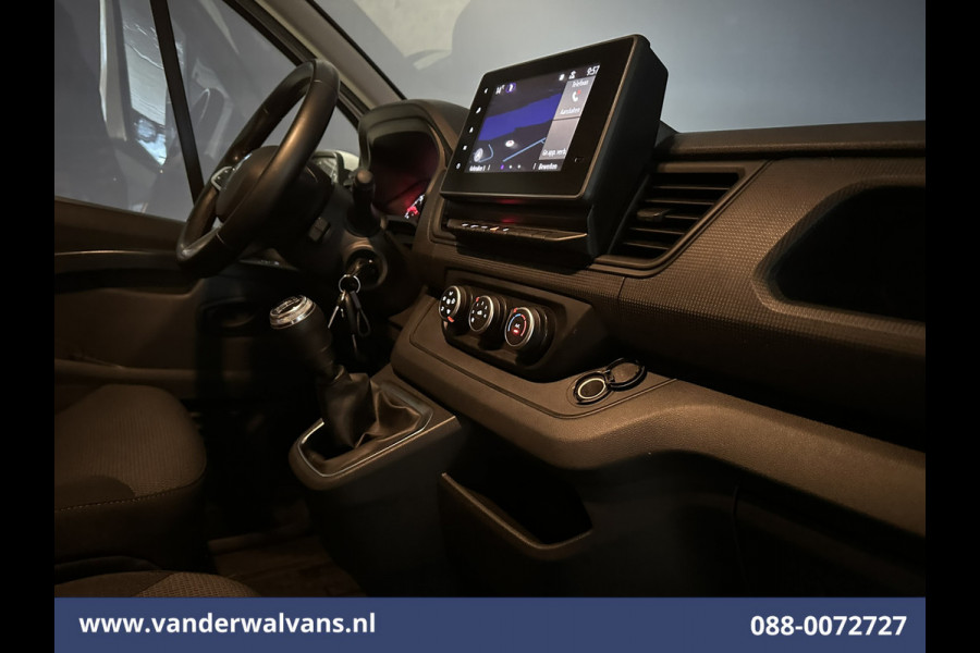 Renault Trafic 2.0 dCi 131pk L2H1 Euro6 Airco | Navigatie | LED | Cruisecontrol | Parkeersensoren Bijrijdersbank, 2500kg trekvermogen Renault Trafic 2.0 dCi 131pk L2H1 Euro6 Airco | Navigatie | LED | Cruisecontrol | Parkeersensoren Bijrijdersbank, 2500kg trekvermogen