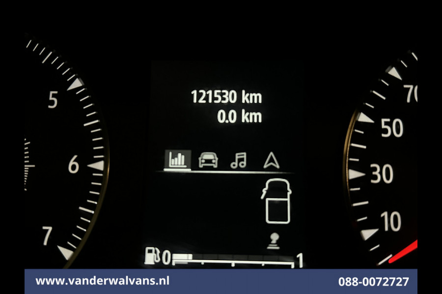 Renault Trafic 2.0 dCi 131pk L2H1 Euro6 Airco | Navigatie | LED | Cruisecontrol | Parkeersensoren Bijrijdersbank, 2500kg trekvermogen Renault Trafic 2.0 dCi 131pk L2H1 Euro6 Airco | Navigatie | LED | Cruisecontrol | Parkeersensoren Bijrijdersbank, 2500kg trekvermogen