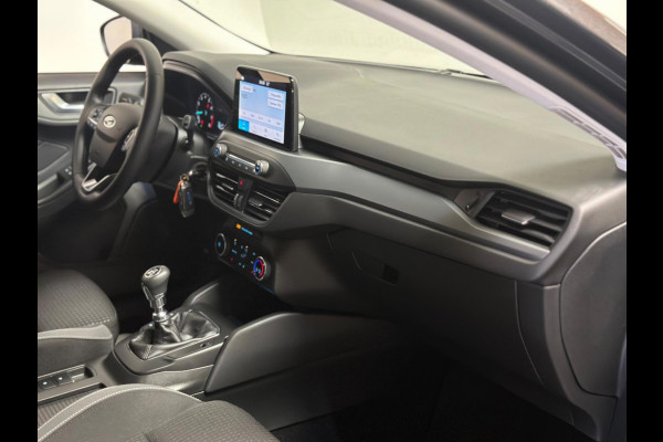 Ford FOCUS Wagon 1.0 EcoBoost Hybrid Connected | stoel-/stuurverwarming | PDC | start stop | DAB Ford FOCUS Wagon 1.0 EcoBoost Hybrid Connected | stoel-/stuurverwarming | PDC | start stop | DAB