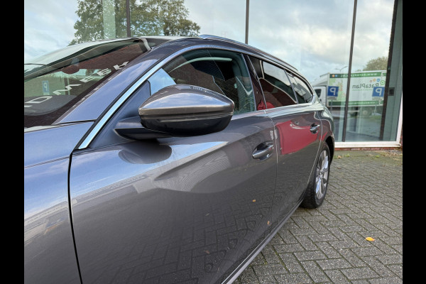 Peugeot 508 SW 1.6 Turbo 180pk Allure - Automaat - Navi - Climate - Trekhaak - Org.NL Peugeot 508 SW 1.6 Turbo 180pk Allure - Automaat - Navi - Climate - Trekhaak - Org.NL