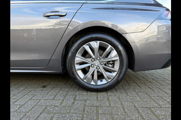 Peugeot 508 SW 1.6 Turbo 180pk Allure - Automaat - Navi - Climate - Trekhaak - Org.NL Peugeot 508 SW 1.6 Turbo 180pk Allure - Automaat - Navi - Climate - Trekhaak - Org.NL