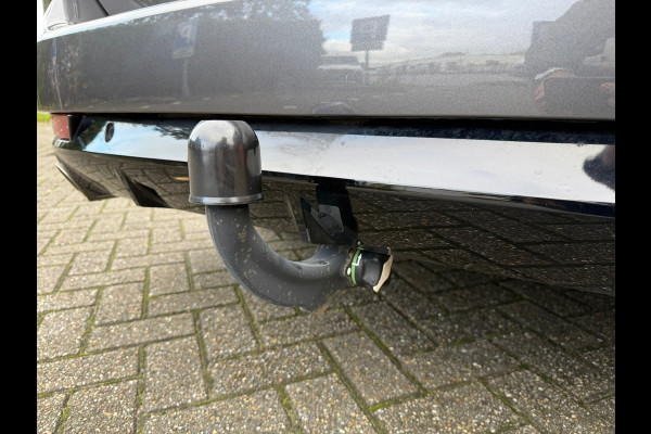 Peugeot 508 SW 1.6 Turbo 180pk Allure - Automaat - Navi - Climate - Trekhaak - Org.NL Peugeot 508 SW 1.6 Turbo 180pk Allure - Automaat - Navi - Climate - Trekhaak - Org.NL