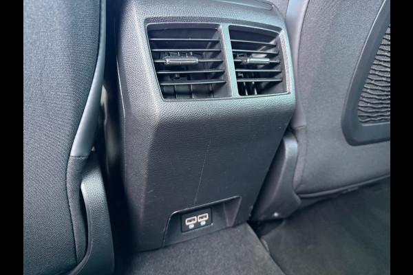 Peugeot 508 SW 1.6 Turbo 180pk Allure - Automaat - Navi - Climate - Trekhaak - Org.NL Peugeot 508 SW 1.6 Turbo 180pk Allure - Automaat - Navi - Climate - Trekhaak - Org.NL