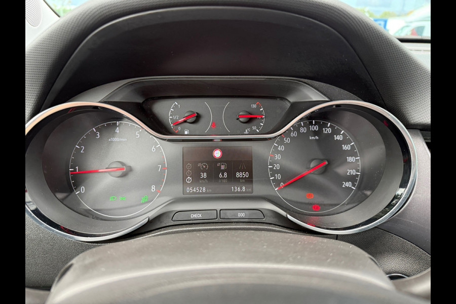 Opel Crossland 1.2 Turbo 130pk Ultimate - Navi - Climate - Half Leder - Camera - all seasons