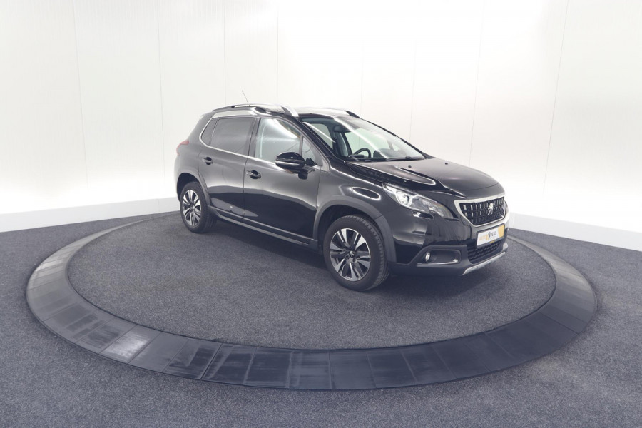 Peugeot 2008 PureTech 110 Allure | Panoramadak | Navigatie | Camera | Parkeersensoren