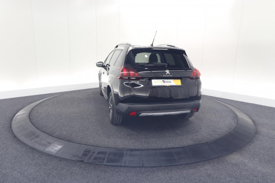 Peugeot 2008 PureTech 110 Allure | Panoramadak | Navigatie | Camera | Parkeersensoren