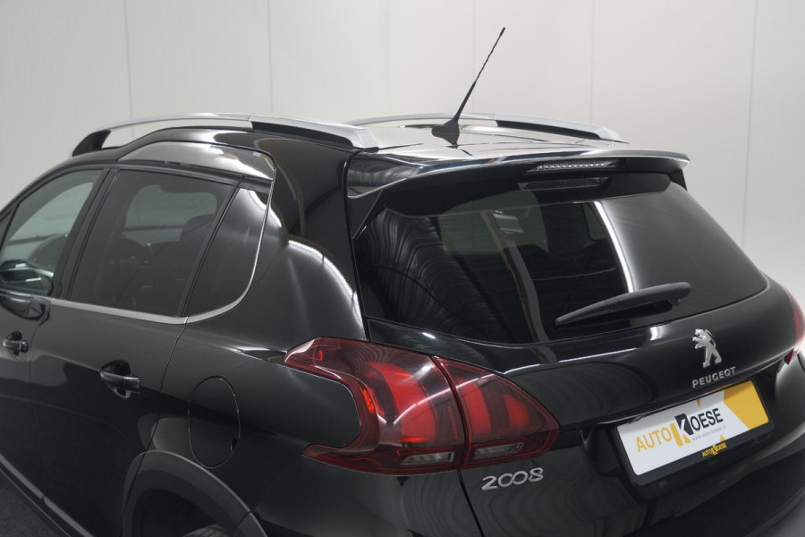 Peugeot 2008 PureTech 110 Allure | Panoramadak | Navigatie | Camera | Parkeersensoren