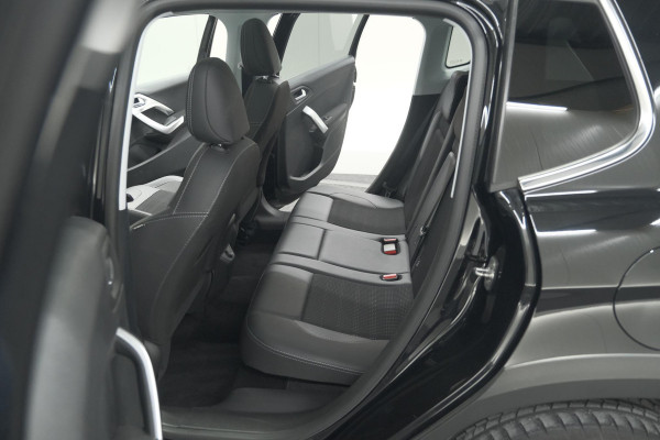Peugeot 2008 PureTech 110 Allure | Panoramadak | Navigatie | Camera | Parkeersensoren