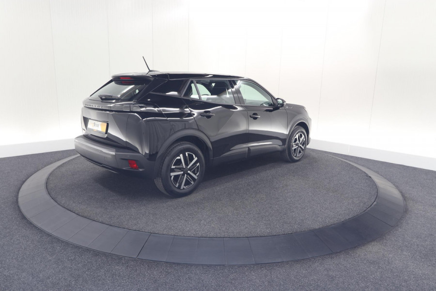 Peugeot e-2008 EV Active 50 kWh | Parkeersensoren | Apple Carplay | Climate Control Peugeot e-2008 EV Active 50 kWh | Parkeersensoren | Apple Carplay | Climate Control