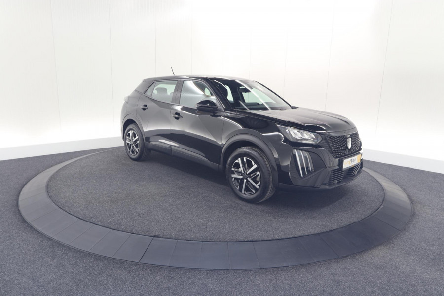Peugeot e-2008 EV Active 50 kWh | Parkeersensoren | Apple Carplay | Climate Control Peugeot e-2008 EV Active 50 kWh | Parkeersensoren | Apple Carplay | Climate Control