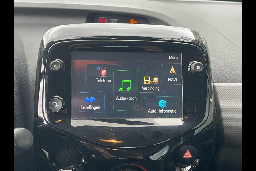 Peugeot 108 1.0 e-VTi Allure / navigatie Peugeot 108 1.0 e-VTi Allure / navigatie