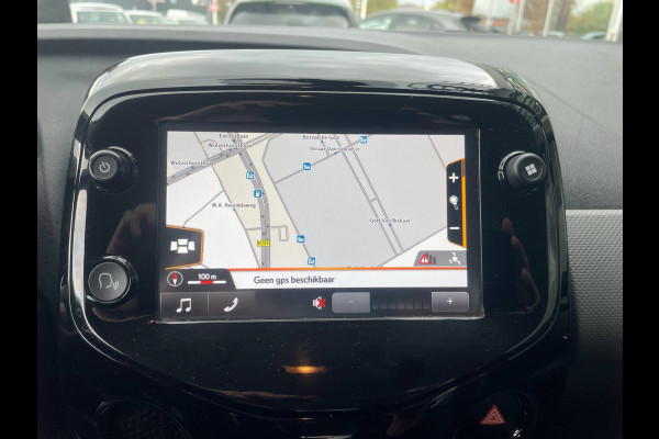 Peugeot 108 1.0 e-VTi Allure / navigatie Peugeot 108 1.0 e-VTi Allure / navigatie