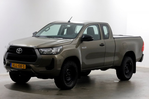 Toyota Hilux 2.4 D-4D 150pk Xtra Cab Cool Comfort 4X4 4WD Trekhaak 3500kg 09-2021 Toyota Hilux 2.4 D-4D 150pk Xtra Cab Cool Comfort 4X4 4WD Trekhaak 3500kg 09-2021